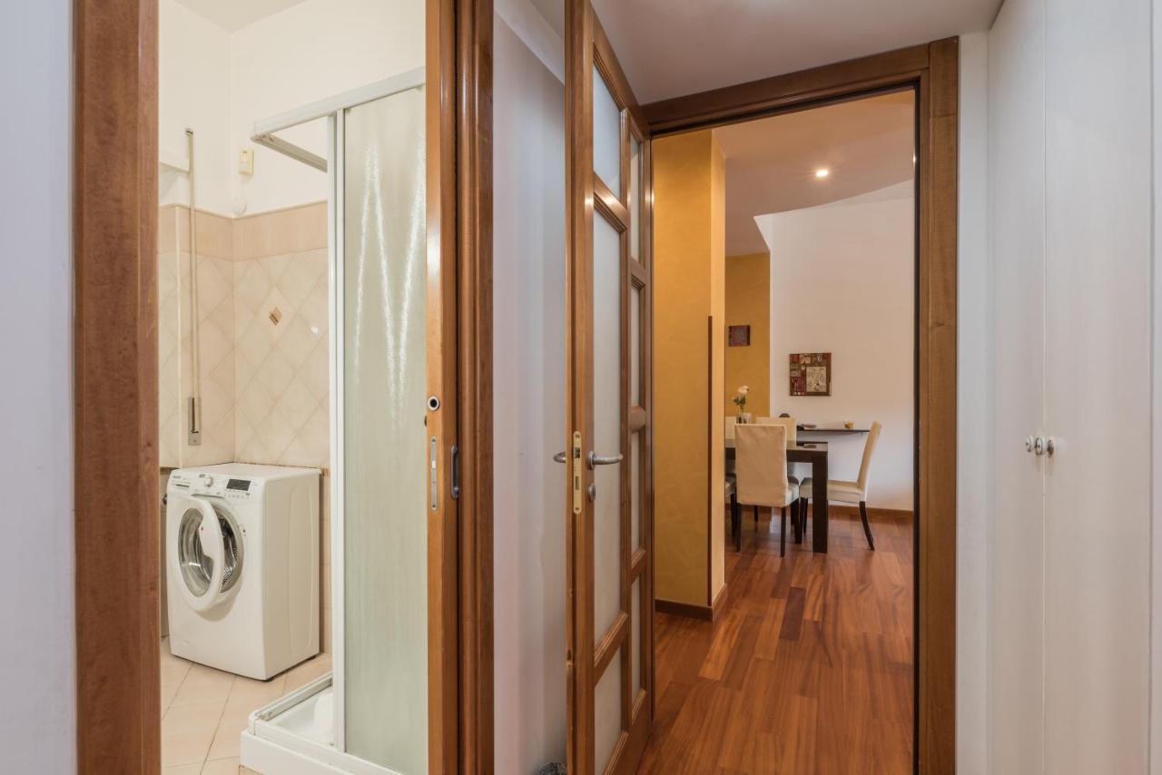 Bright 2 Bedroom And Balcony Appartamento Roma